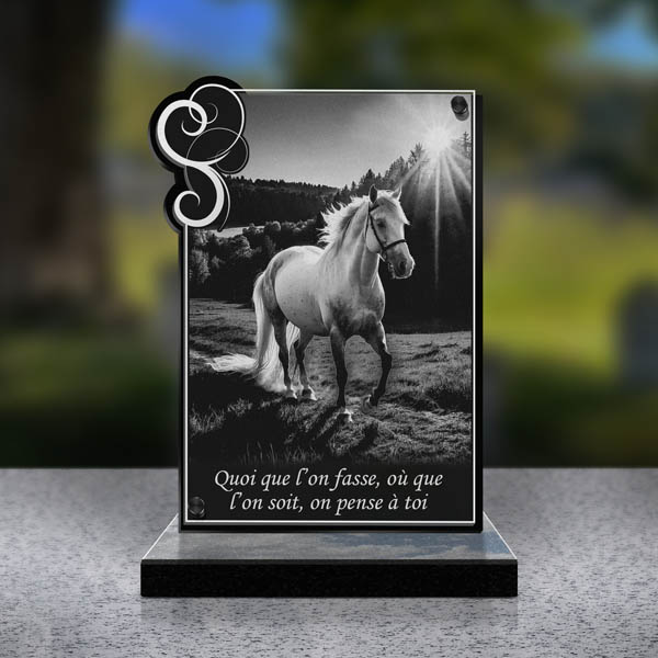 plaque funéraire rectangle cheval